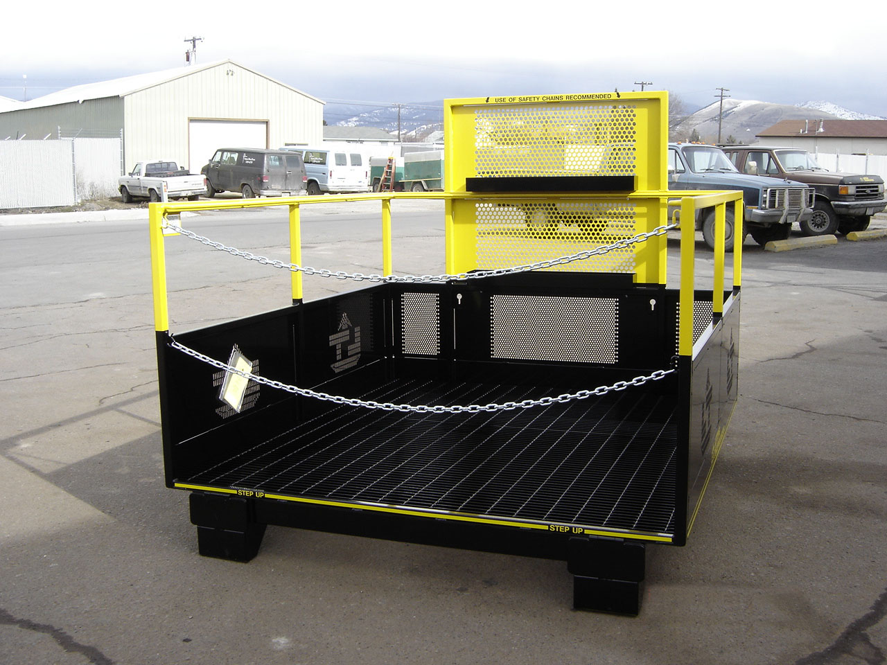78 x 84 open front Custom Forklift Platform - 78x84 Open Front