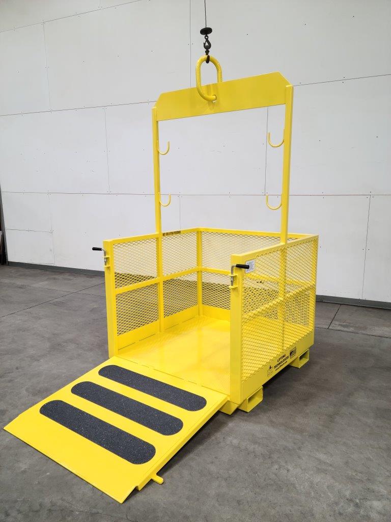 Crane-Hoisting Material Platform