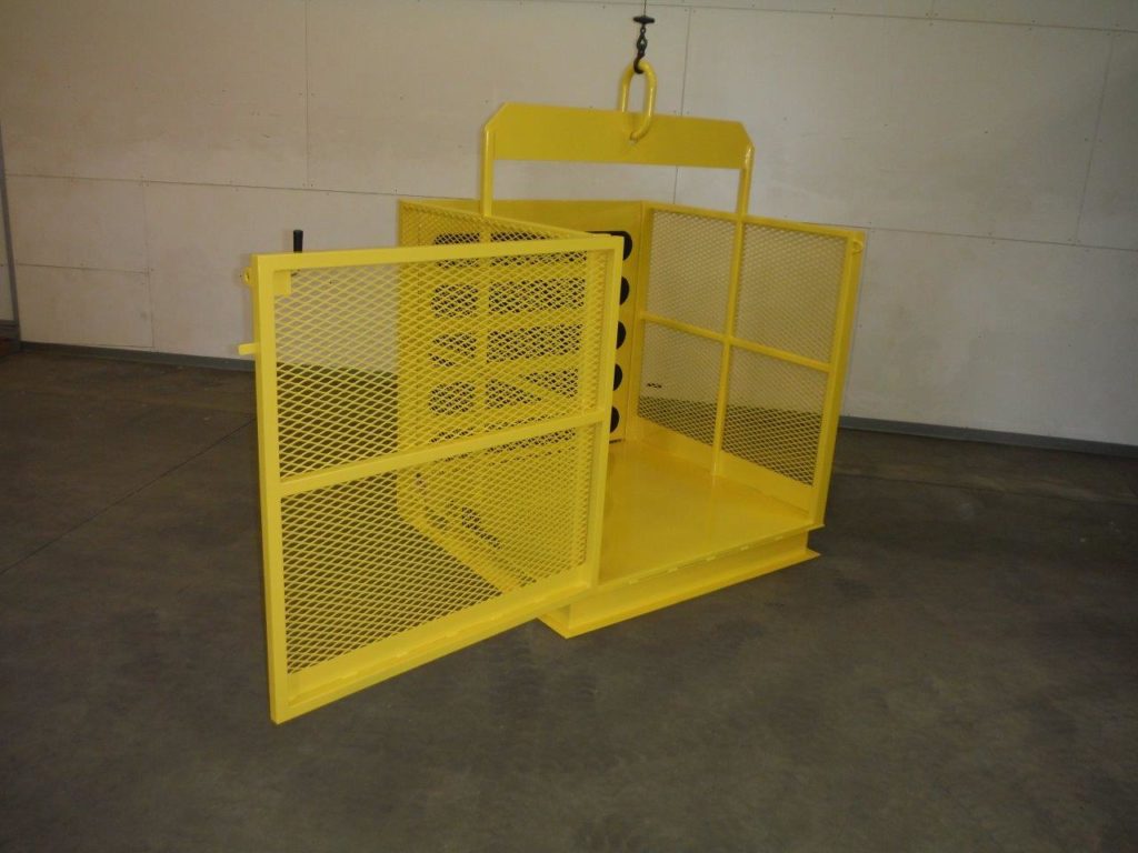 Opened Suspended Material Platform