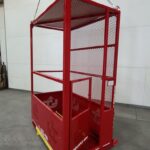 Personnel platform side