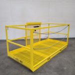 Forklift Work Platform with Removable Bar side view without chains